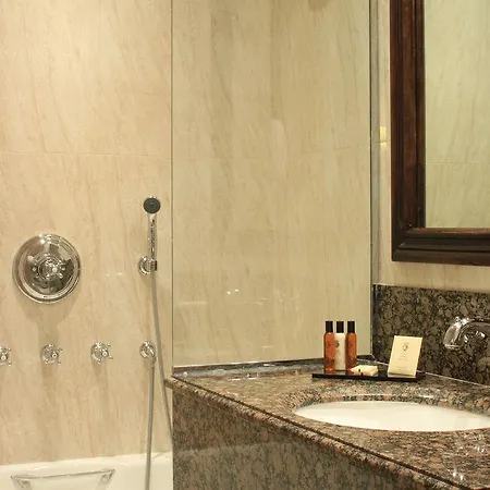 Left Bank Saint Germain